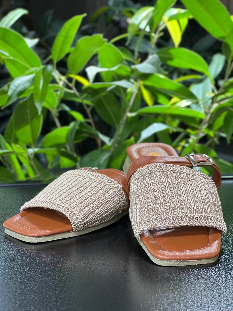 صندل مدل کنفی